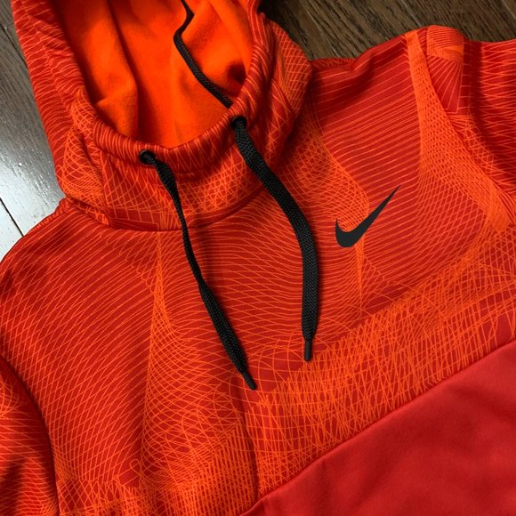 Nike Therma Hoodie Red Block (L) - Picture 3 of 9